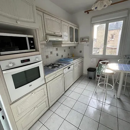 Entre Et Centre Dans Maison Avec Jardin